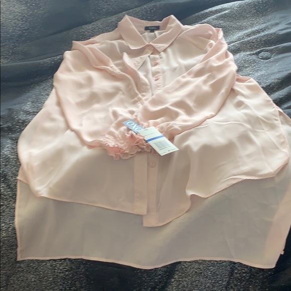 Blouse - Picture 2 of 2